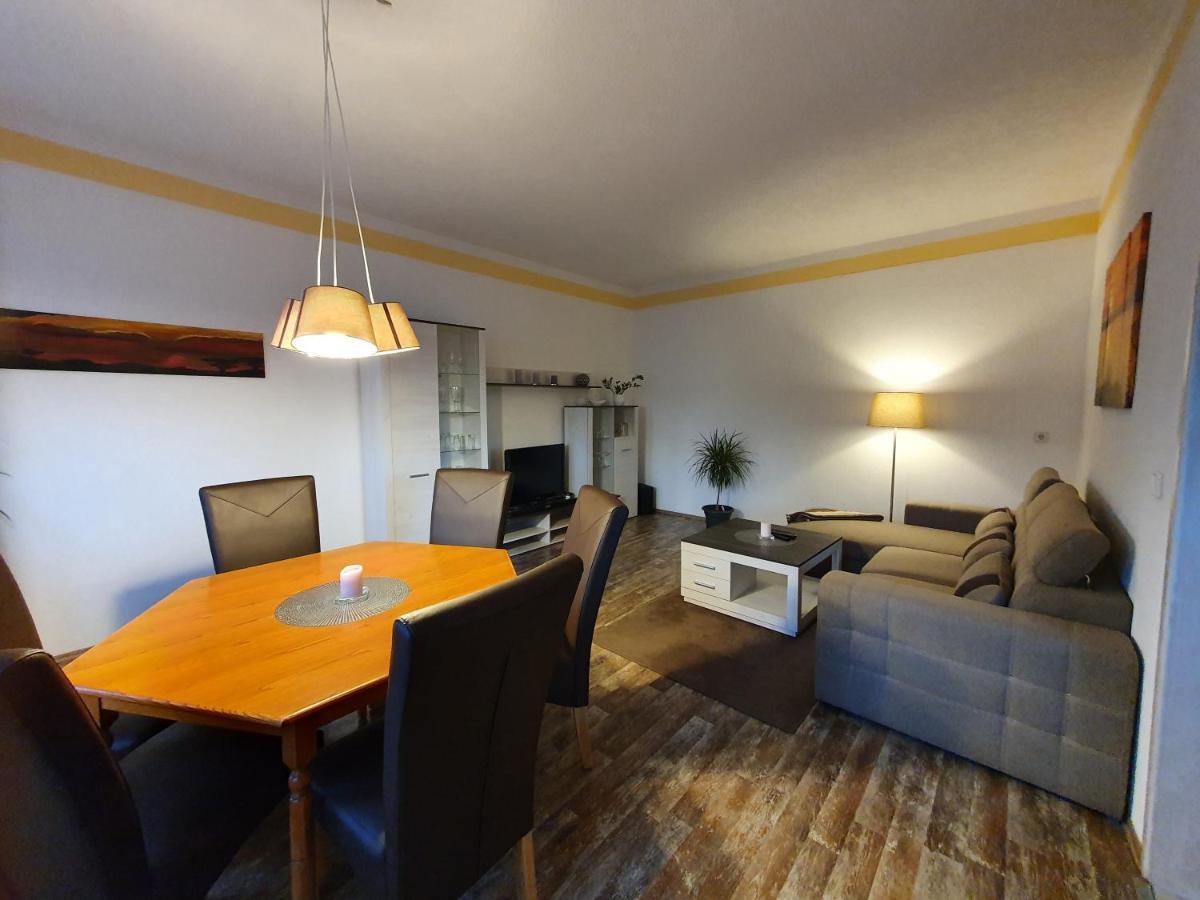 Ferienwohnung Mit Charme Neukieritzsch エクステリア 写真
